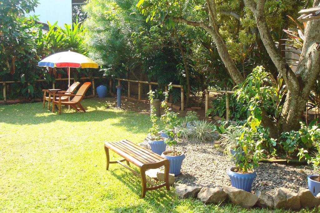 Blue Seas Guest House Dehiwala-Mount Lavinia Zewnętrze zdjęcie