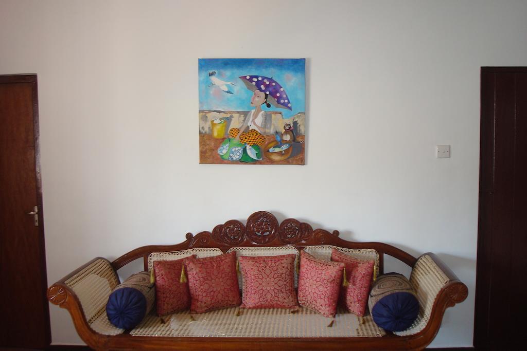 Blue Seas Guest House Dehiwala-Mount Lavinia Zewnętrze zdjęcie